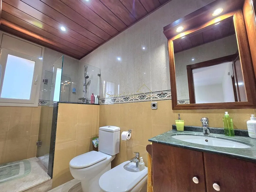 Vannitoad - Luxury House with Pool in Cabrils, Catalonia