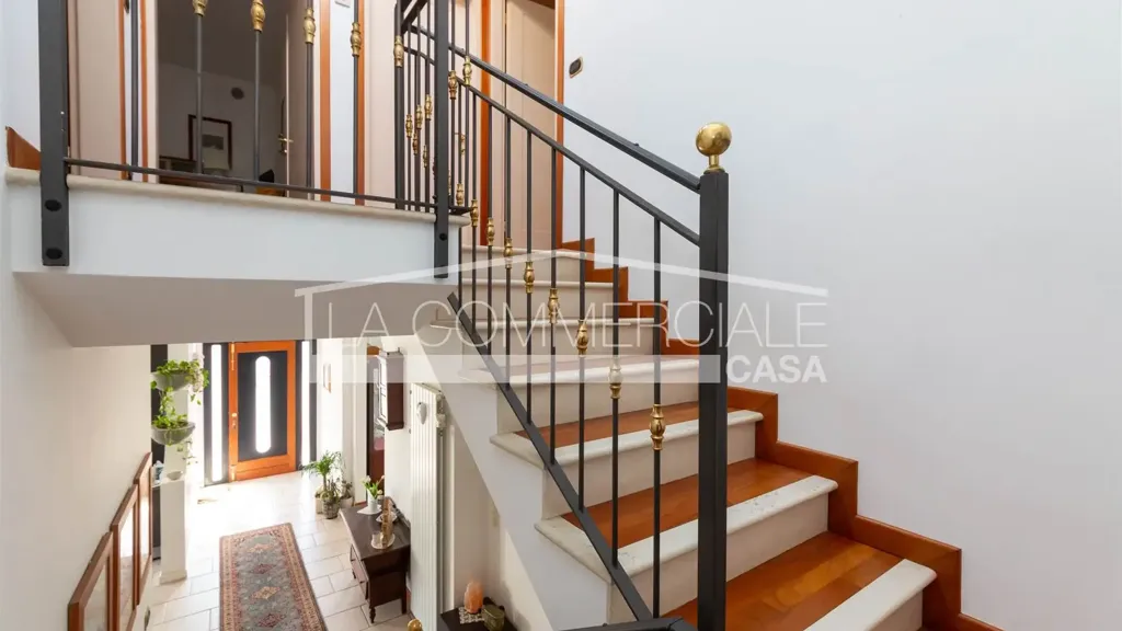 Pièces - Detached House with Garden near Treviso Centre