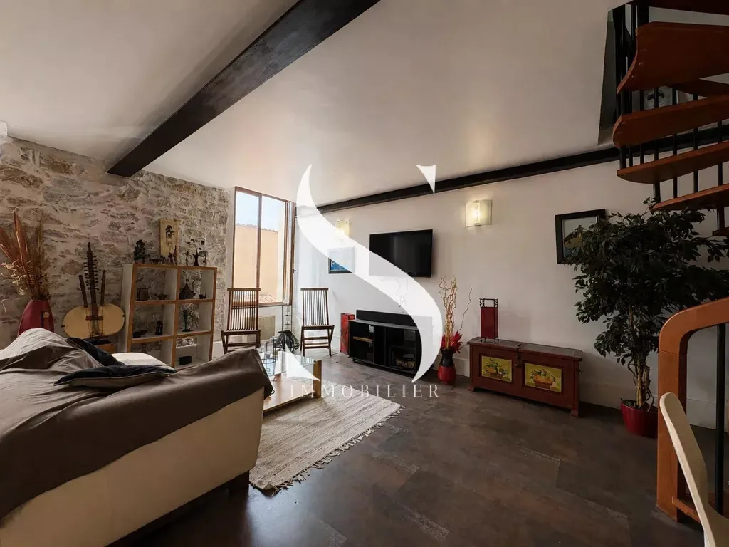 Elutuba - Charming Duplex with Loft Space in Quiet Area