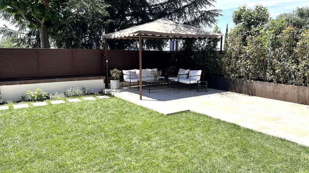 Penthouse with Pool in Monte Rozas