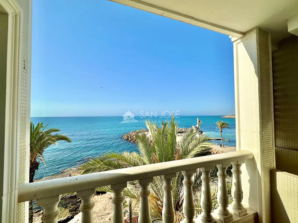 Balcony - Seafront Apartment with Balcony in Torrevieja