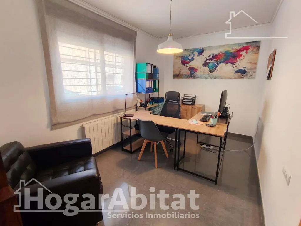 Kabinet - Spacious Corner House with Terraces in Alginet