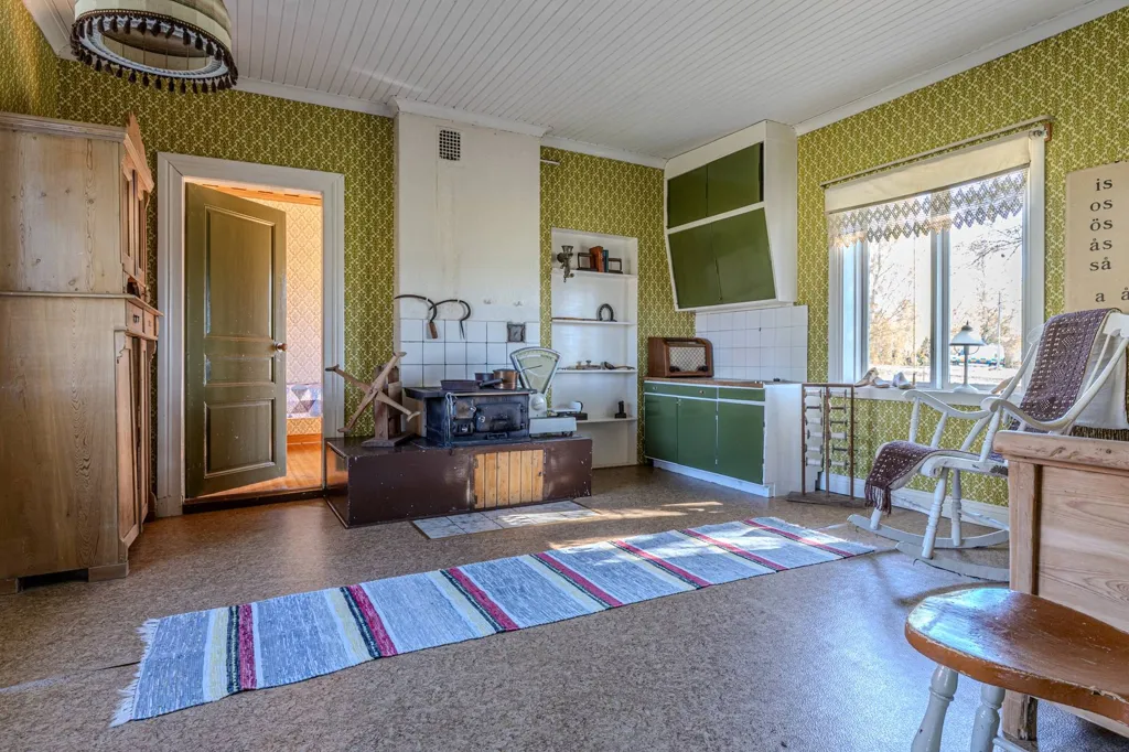 Cuisine - Villa with Garden in Ostvik