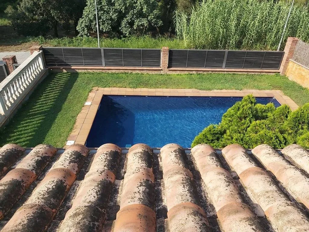 Piscina - Spacious House with Pool in Valldoreix, Sant Cugat