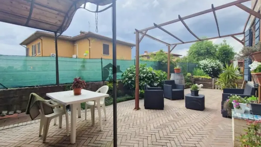 Terrasse - Divisible Apartment with Private Garden in Bedizzole