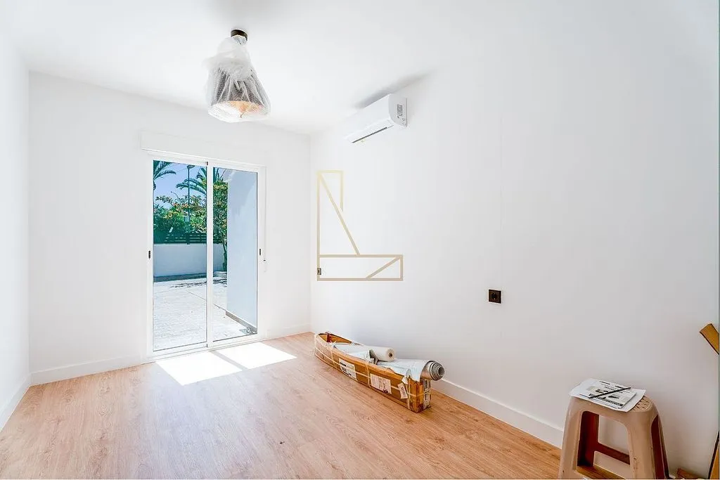 Toad - Renovated Semi-Detached Villa with Garden in La Nucía