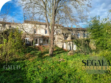 Toutes les photos (5) - Maison 8 pièces à Blaye les mines