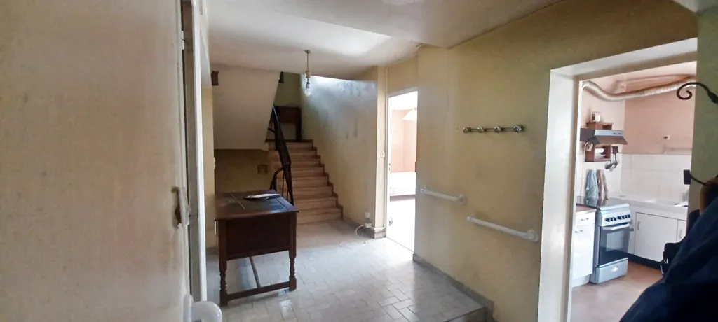Entrée - Maison de Village à Rénover avec Sous-Sol à Claix