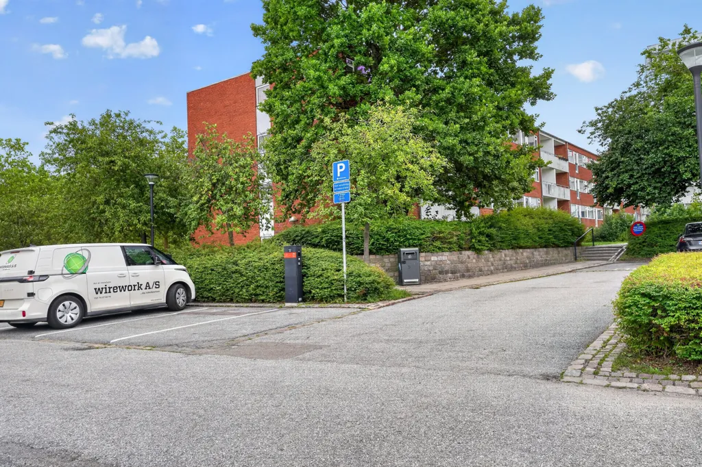 Extérieur - Apartment with Balcony in Central Søborg