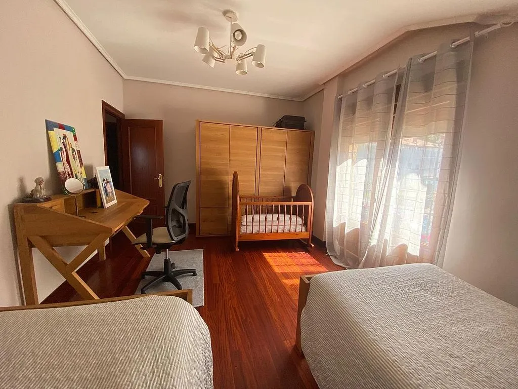 Bedrooms - Chalet with Pool and Terraces in Islares