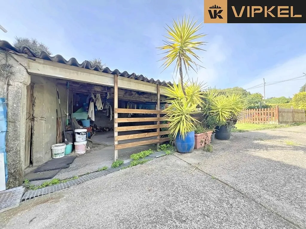 Aed - Chalet with Pool and Terrace in Ares