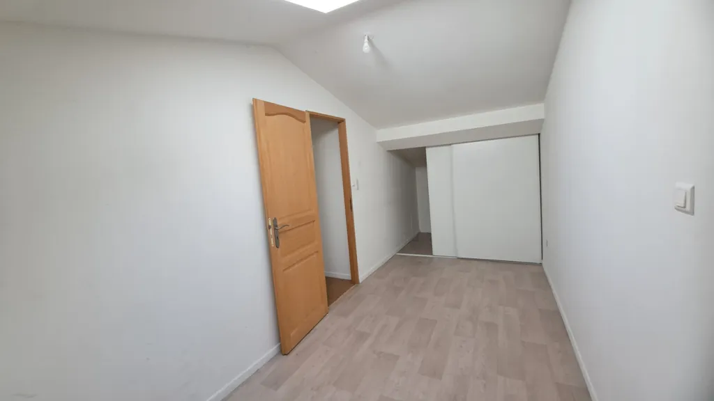 Toad - Duplex with Galaure View in Saint-Vallier