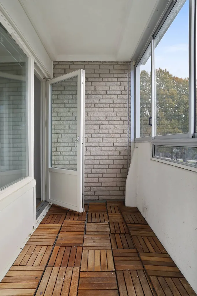 Rõdu - Renovated Flat with Balcony in Uddevalla
