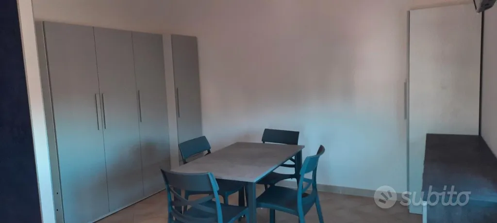 Salle à manger - Furnished Studio near Frosinone Station