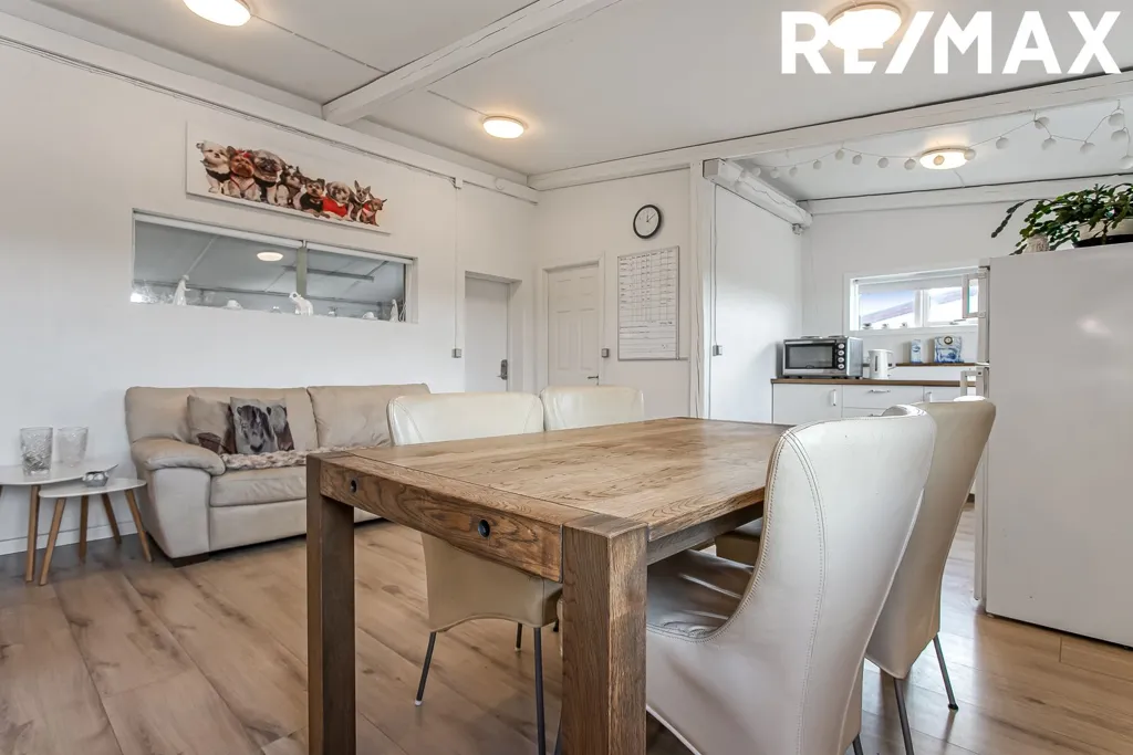 Sala da pranzo - Endahesthús with Loft in Garðabær