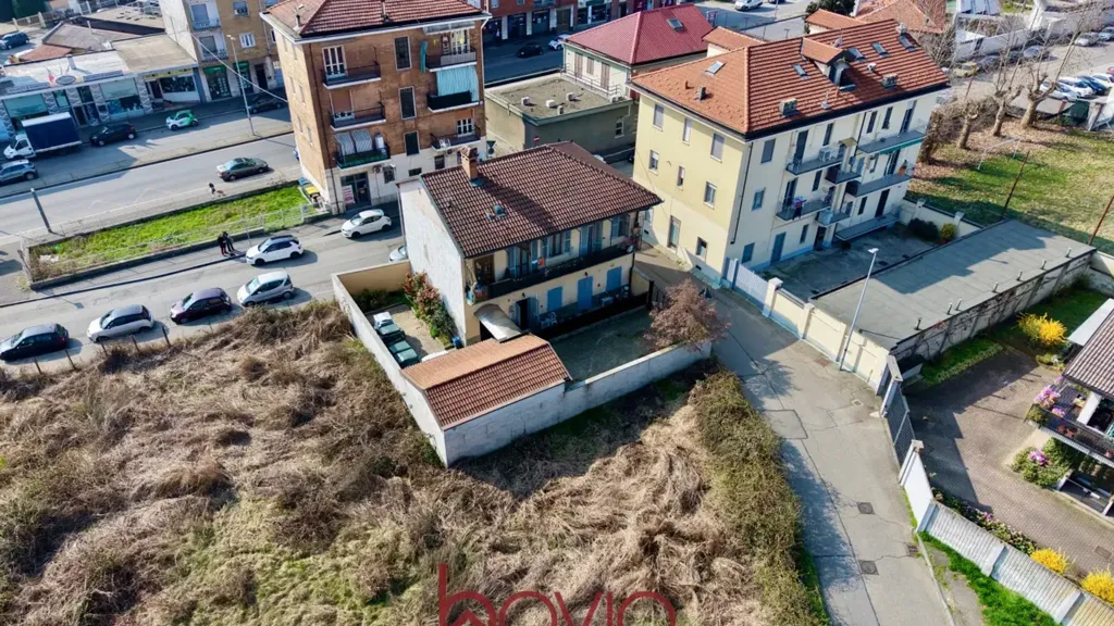 Aerial - Quadrilocale with Private Courtyard in Regio Parco, Turin