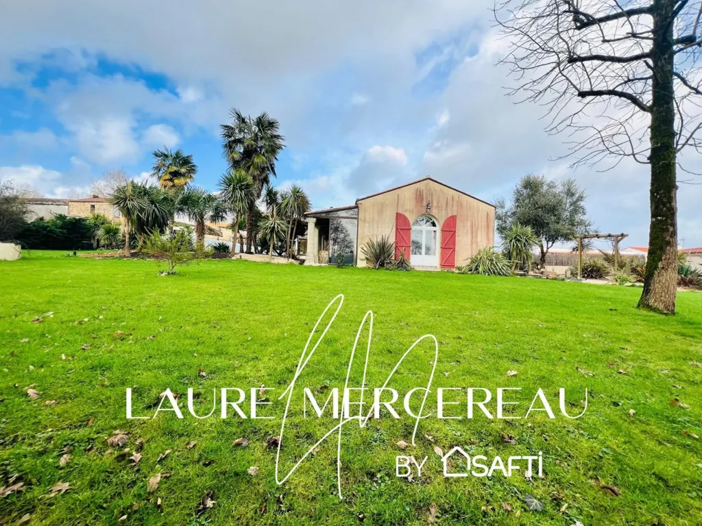 Aed - House with Pool in Legé