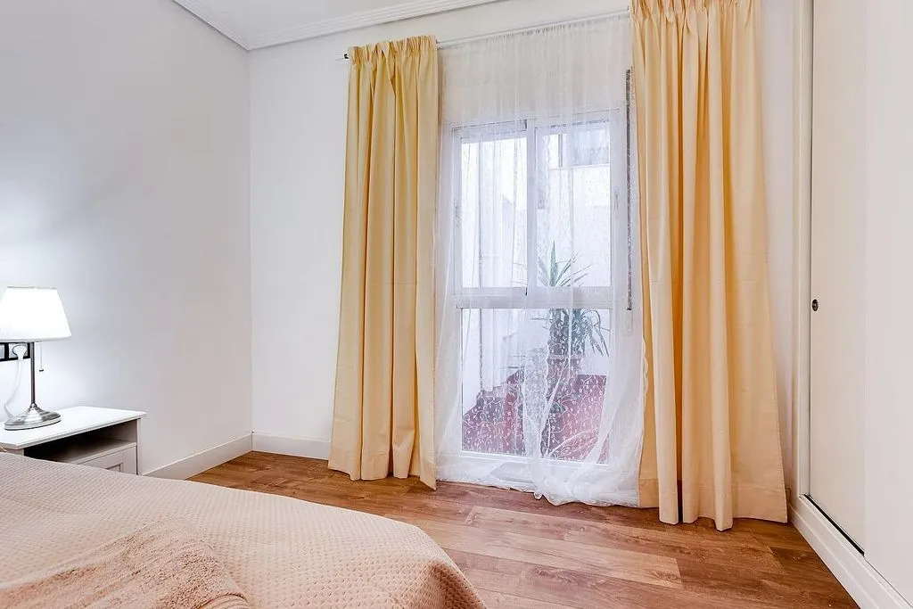 Bedrooms - Holiday Apartment with Terrace in Torrevieja