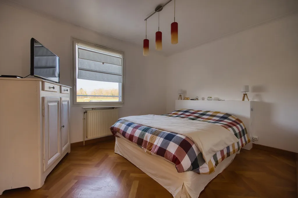 Bedrooms - Charming Villa with Garden View in Fleurville