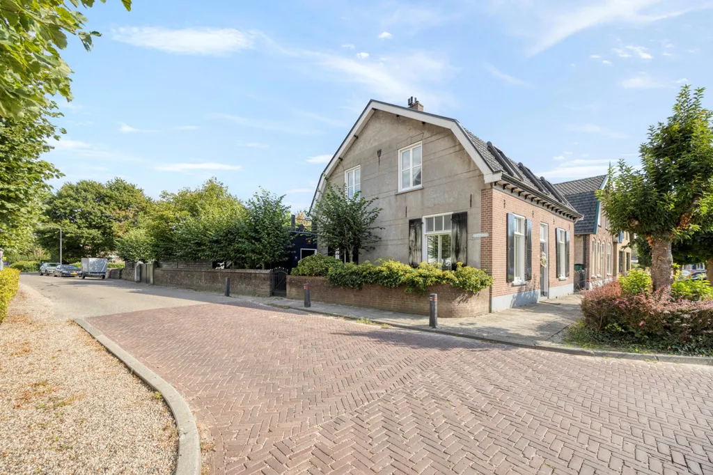 Esterno - Historic House with Dachshaus in Lienden