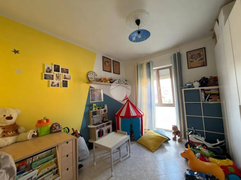 Chambres - Modernised Apartment with Veranda in Settimo Torinese
