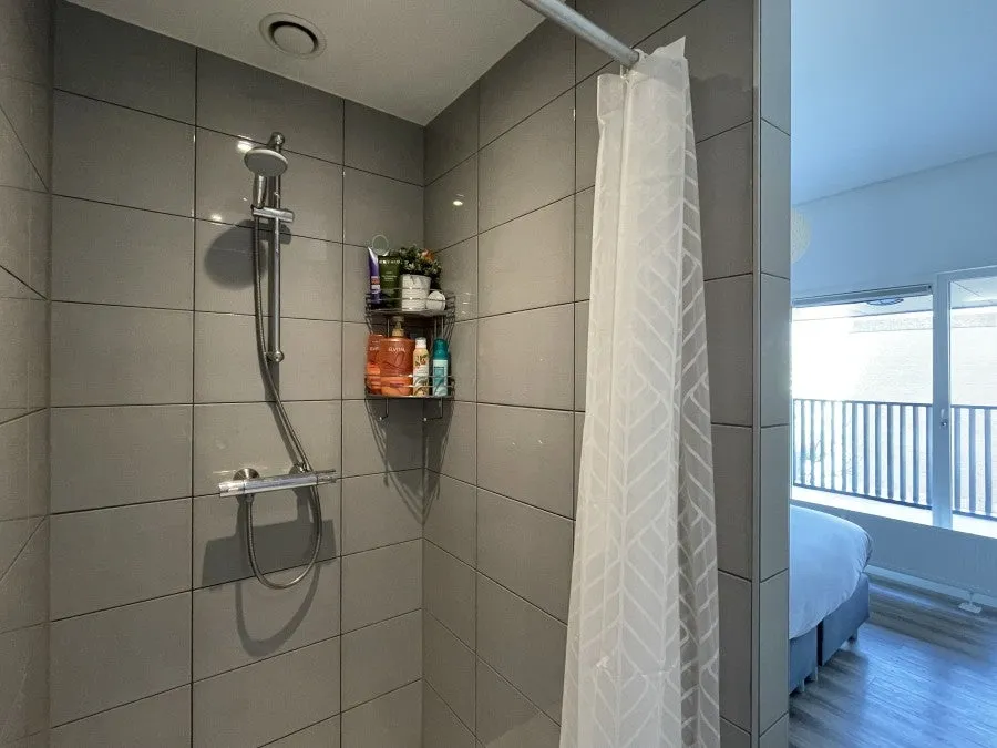 Vannitoad - Modern Apartment with Balcony in Amersfoort