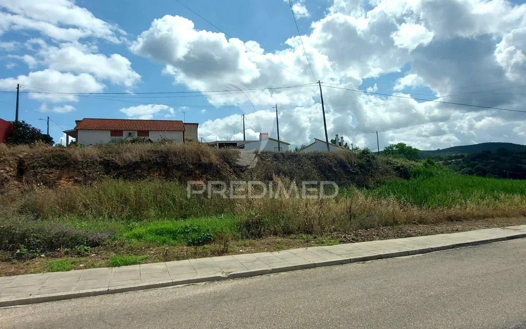 Aed - Construction Plot with South Exposure in Vale de Cavalos