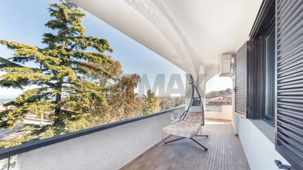 Balcon - Panoramic Apartment with Sea View in Montesilvano