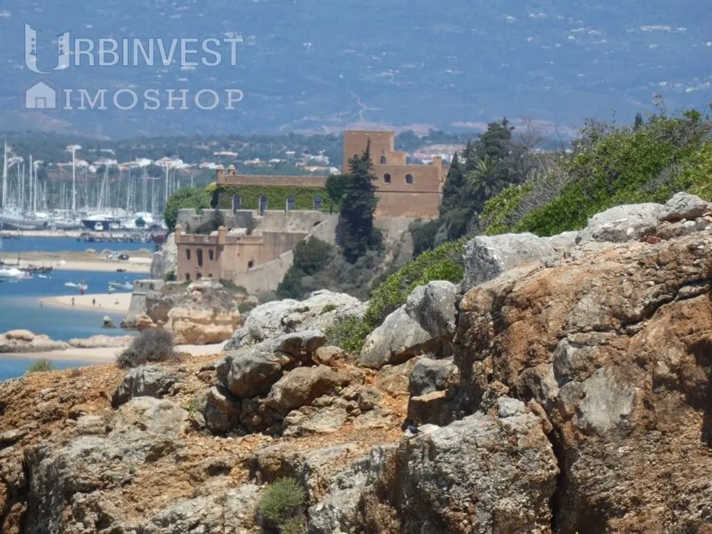Hostel Plot with Approved Project in Ferragudo