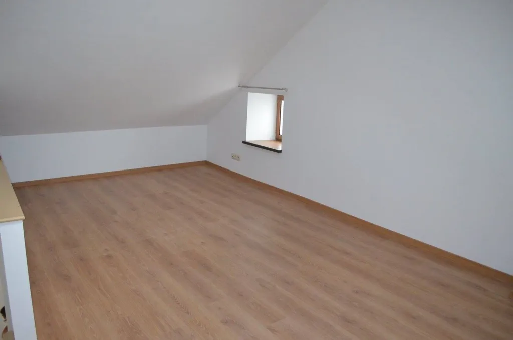 Toad - Two-Bedroom House in Bertrix