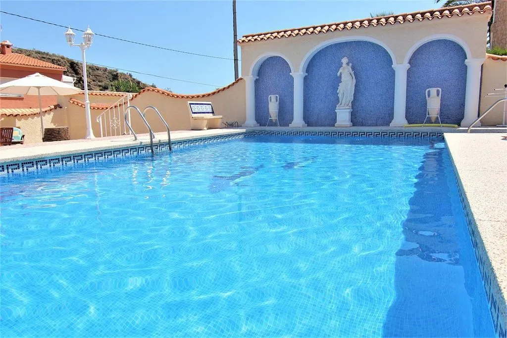 Piscine - Villa with Pool and Terrace in Calpe