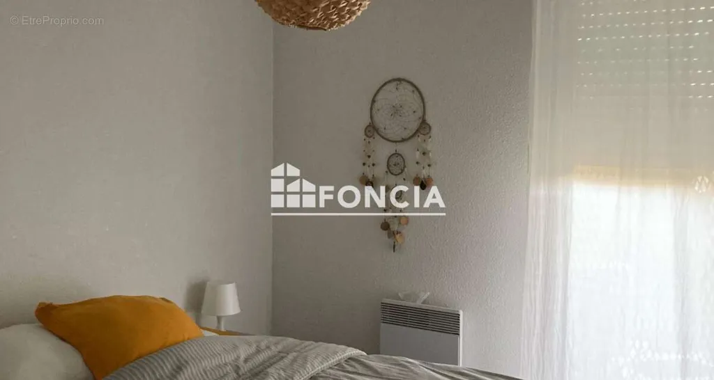 Bedrooms - Secure Residence with Pool, Ground Floor Flat in Deauville