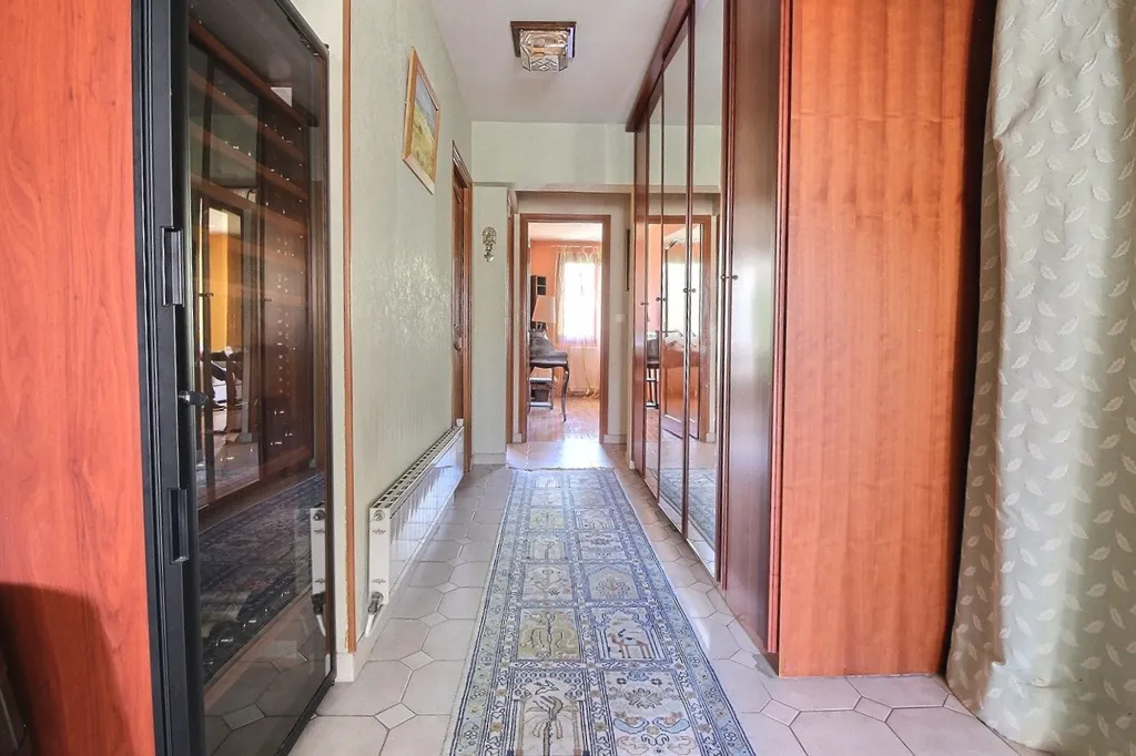 Entrée - Appartement 4 Pièces avec Balcon à L'Île-Saint-Denis