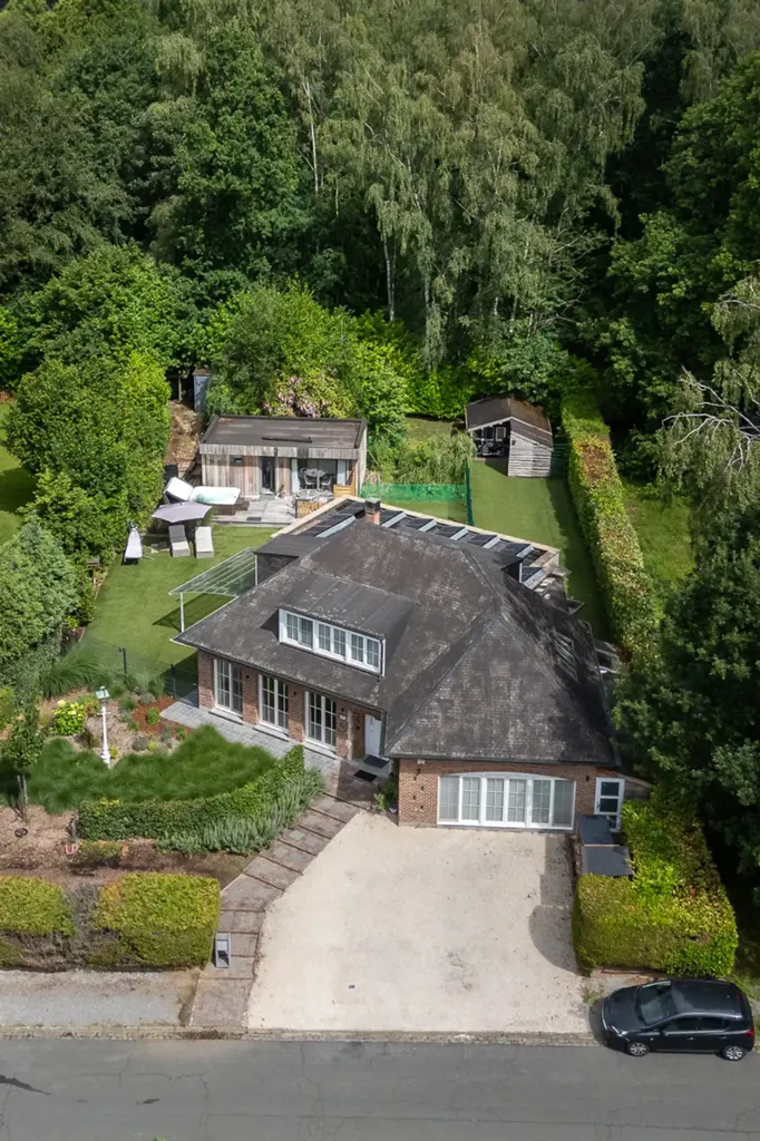 Õhuvaade - Villa with Garden Studio in Dworp