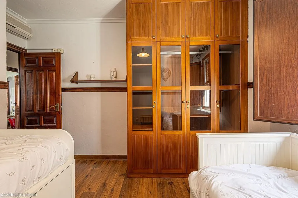Magamistoad - Semi-detached House with Pool in Valdepeñas