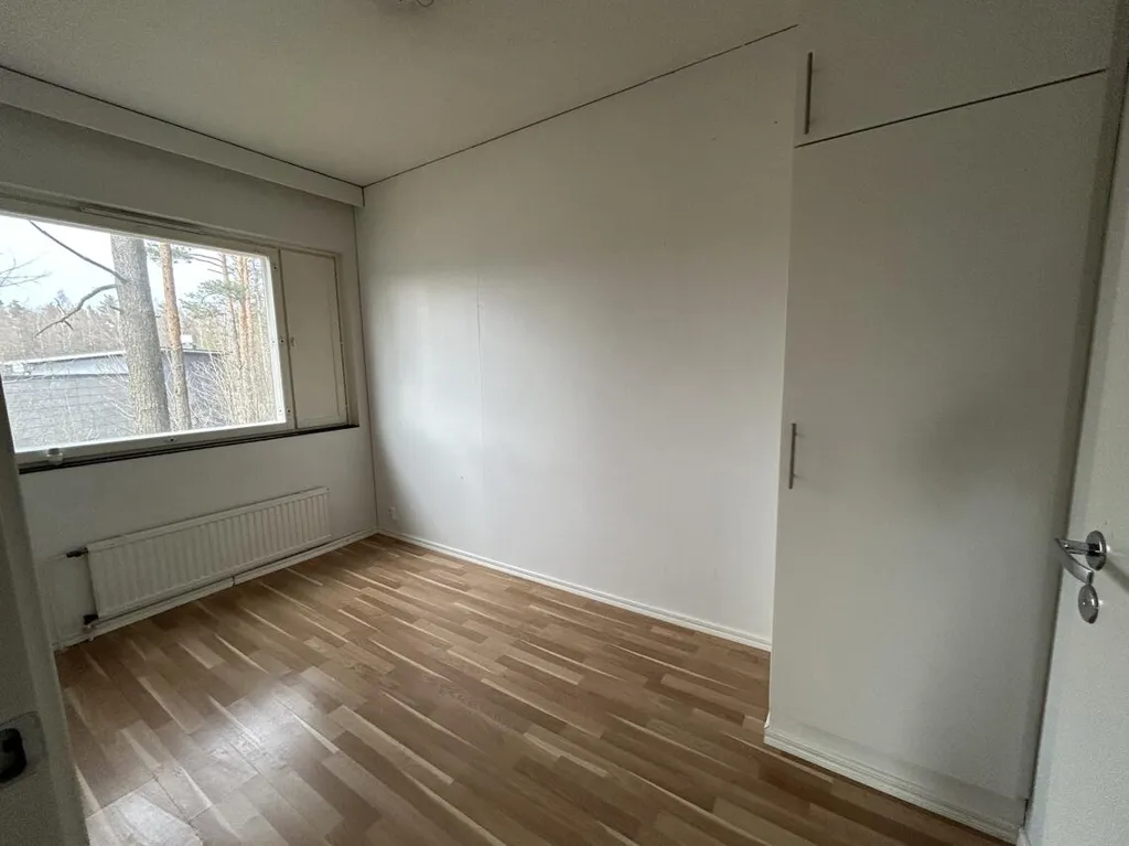 Pièces - 4-Bed Flat with Balcony in Paroalho, Rauma