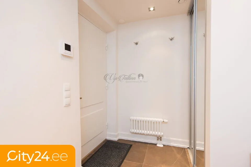 Esik - Modern Studio Apartment in Old Town Tallinn