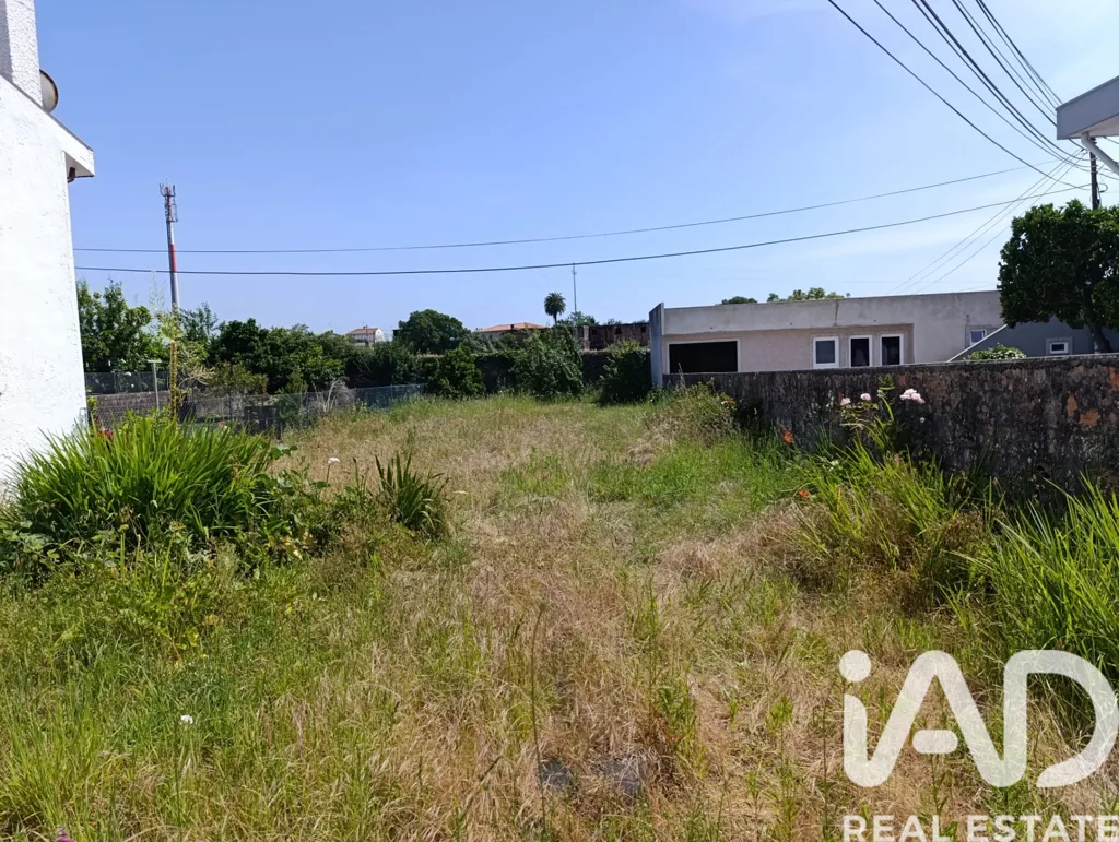 Aed - Buildable Plot with Church View in Beiriz