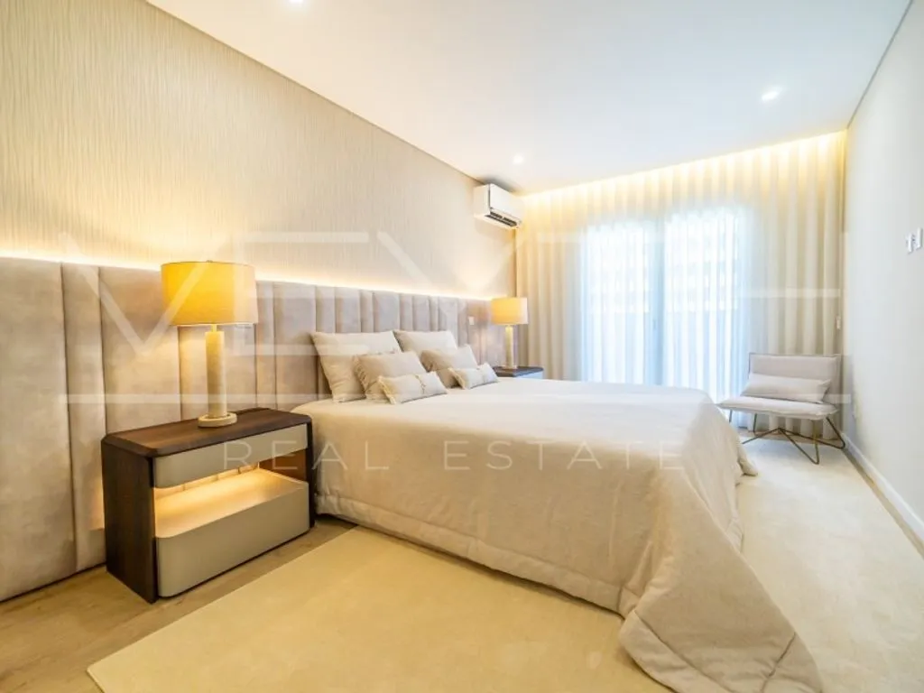 Magamistoad - Luxury Duplex Flat with Terrace in Portas da Cidade
