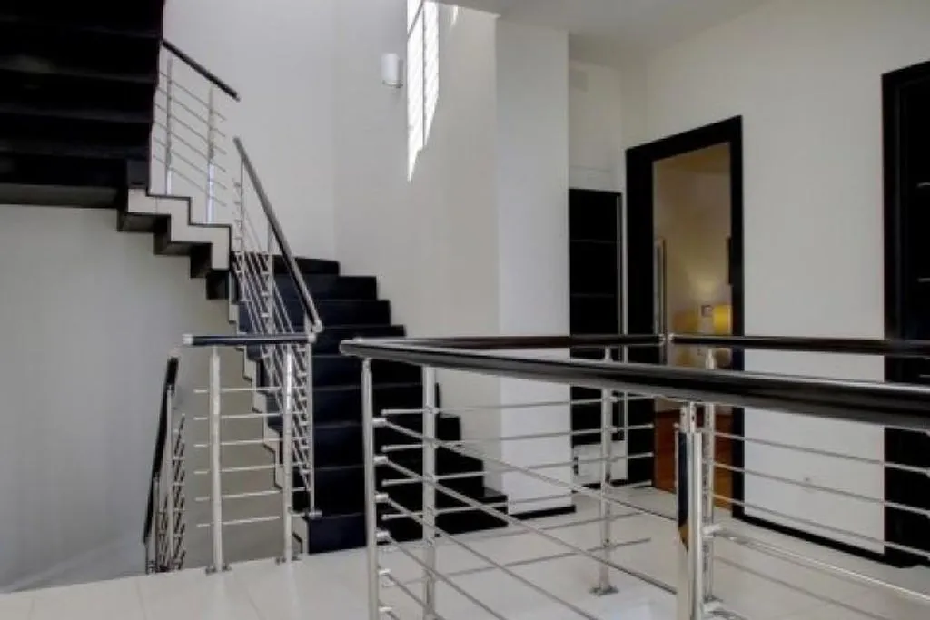 Rooms - Semi-Detached Villa with Sea Views in Marbella