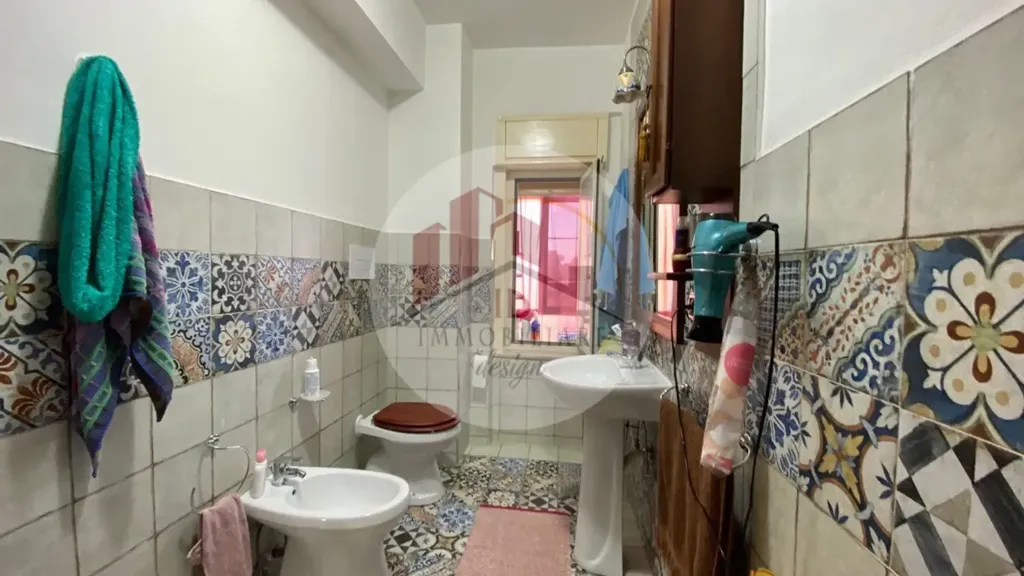 Salles de bain - Spacious Apartment with Balconies in Castelvetrano
