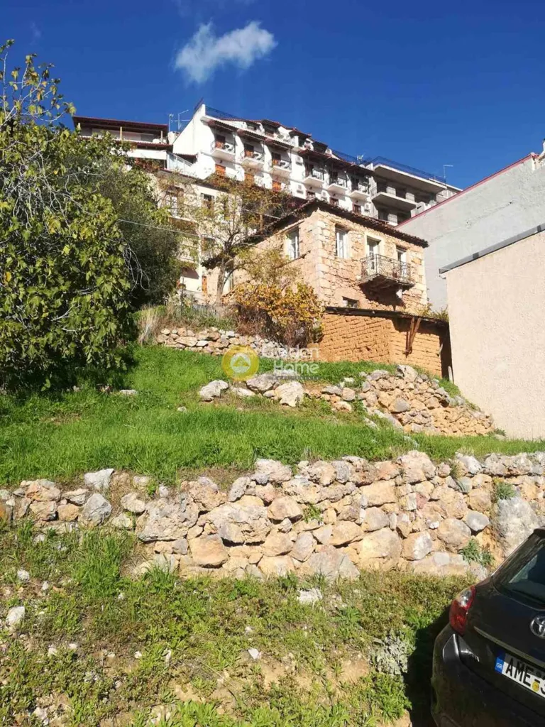 Extérieur - Amphitheatre-Style Plot with Panoramic Views in Delphi