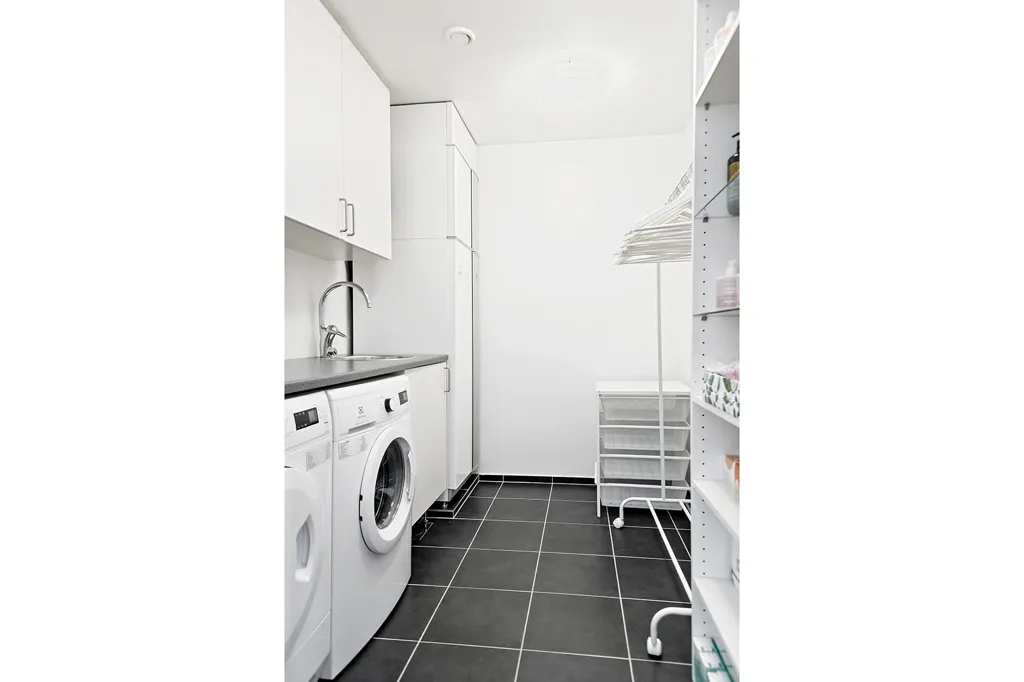 Lavanderia - Apartment with Garden in Norra Bro