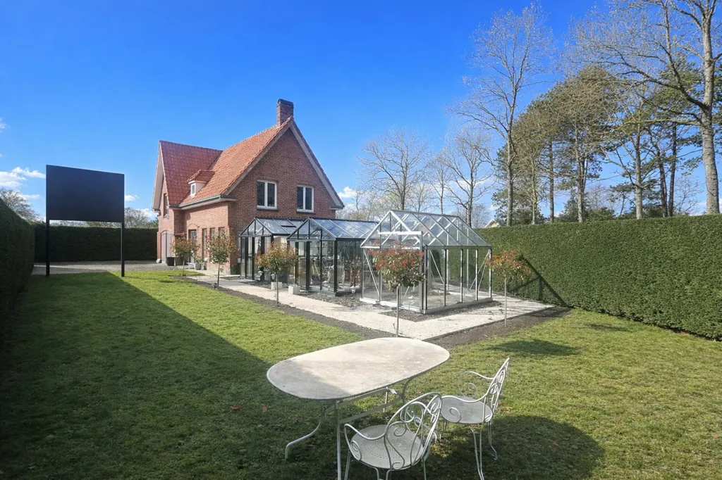 Aed - Detached House with Garden in Maldegem