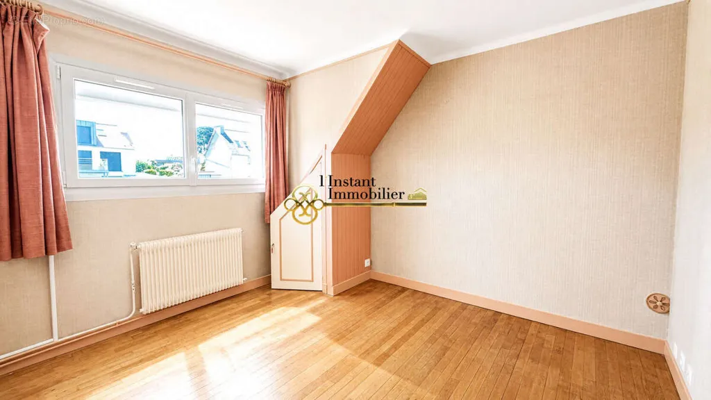 Rooms - House with Panoramic View in Carantec