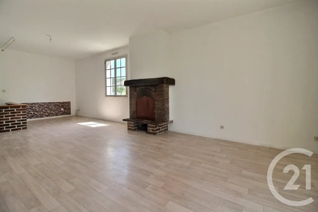 Séjour - Maison de Plain-Pied avec Jardin à Vendôme