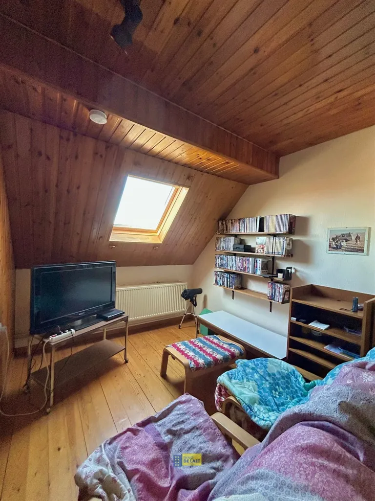 4-bedroom house in Hoevenen
