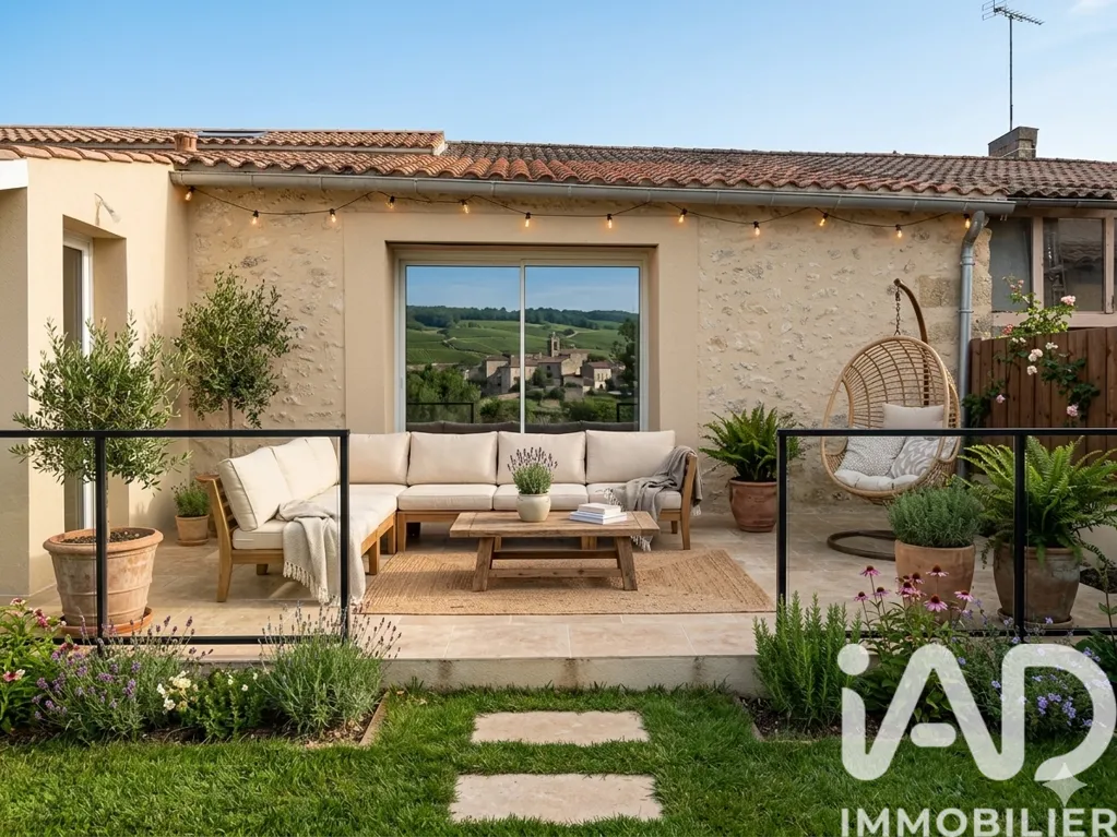 Terrazza - Rustic Character House with Vineyard View in Puisseguin
