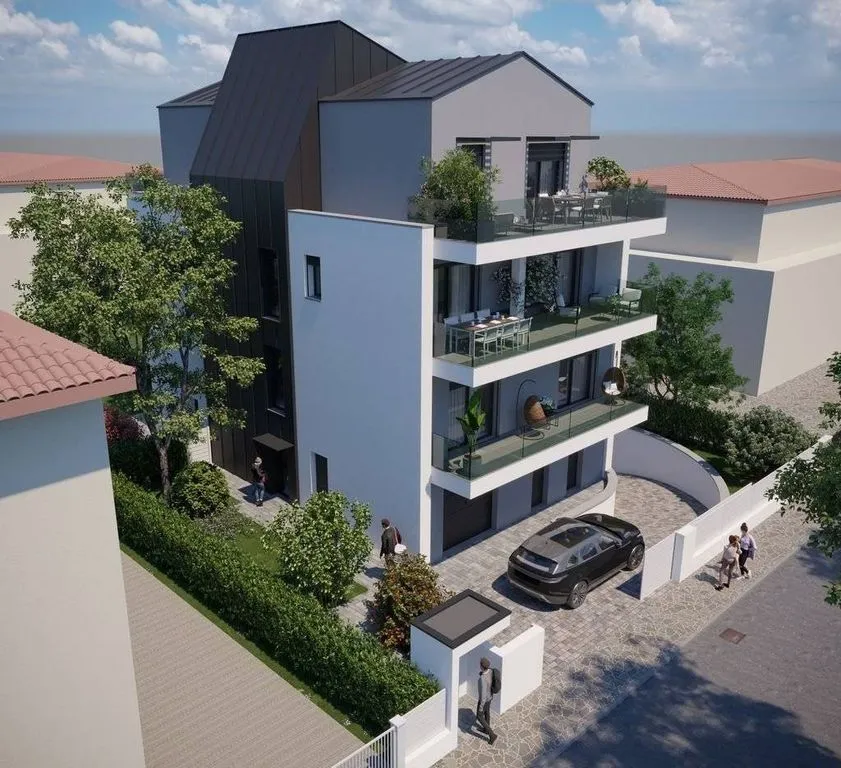 Luxury Apartment with Balcony in Modena