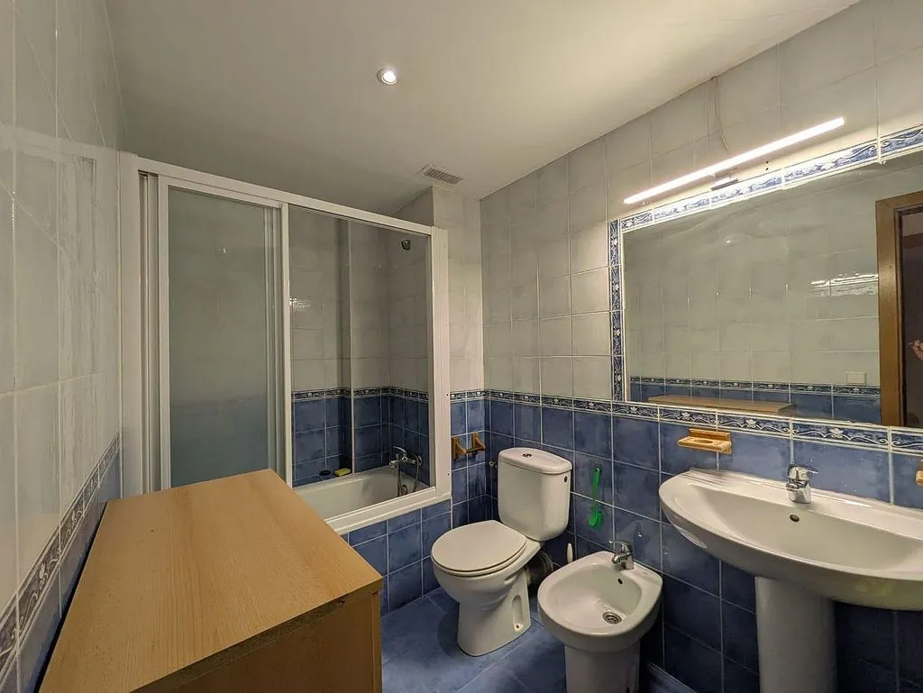 Salles de bain - Duplex with Balcony and Terrace in San Pablo